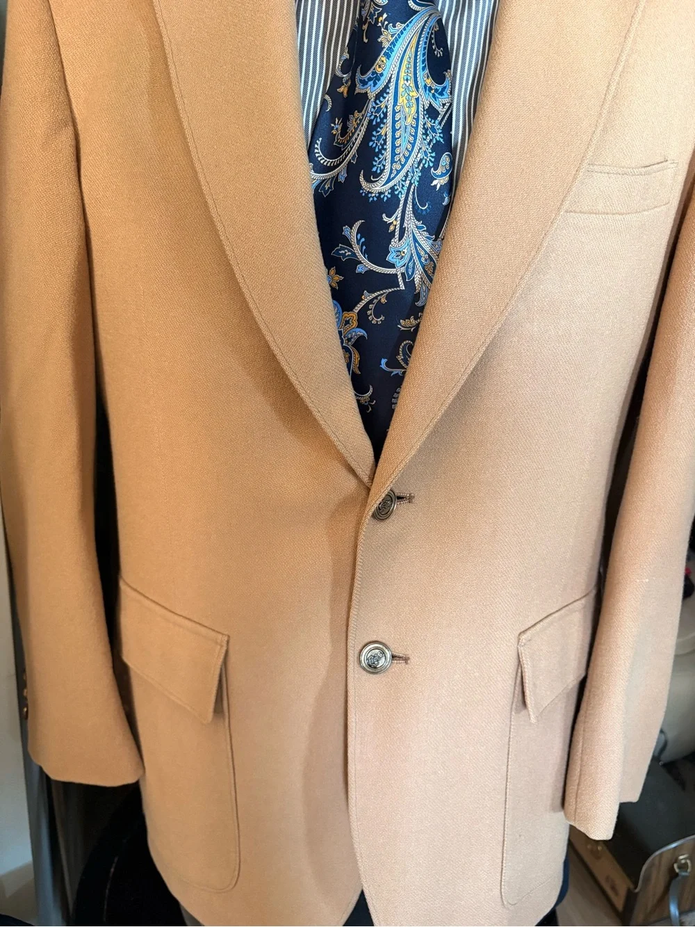 Men's Camel Single-Breasted Blazer - Classic Tailored Sport Coat
